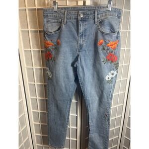Levis Women High Waisted Embroidered Jeans Size 32 Boho Western Prairie